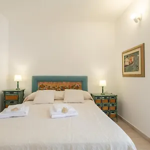 ⭑⭑⭑⭑⭑la Perla Rosa Nel Centro Storico A Carloforte (Isola di San Pietro)